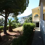 Apartment Dimitra Benitses (Corfu)