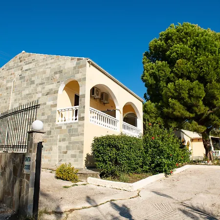 Dimitra דירה בניטסס