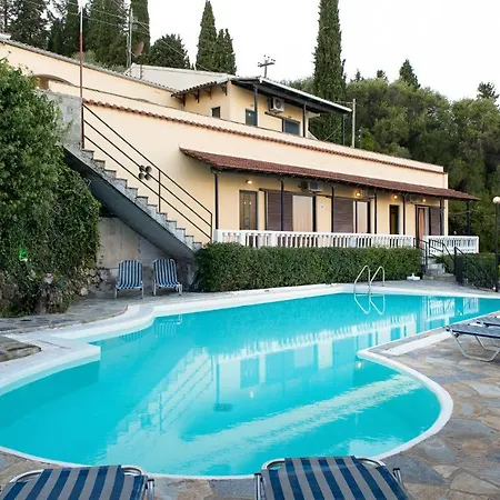 Dimitra * Benitses (Corfu)