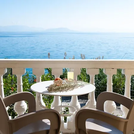 Dimitra شقة بينيتسيس