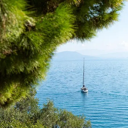 Dimitra * Benitses (Corfu)