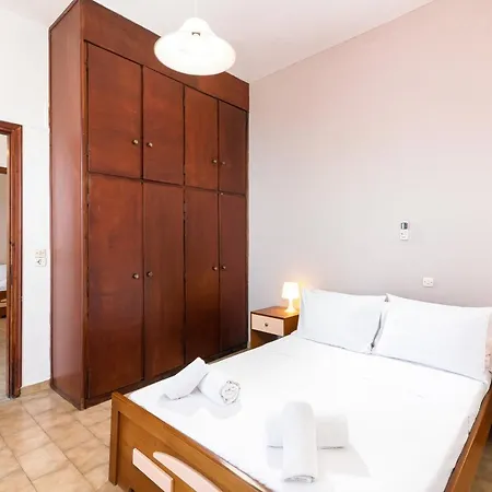 Apartment Dimitra Benitses (Corfu)