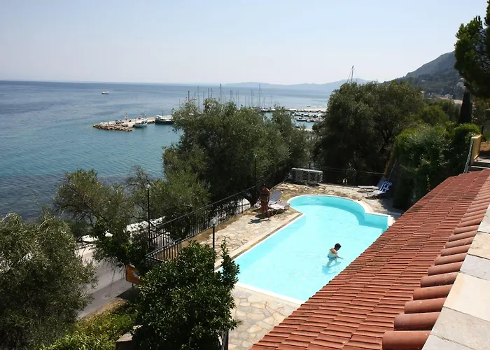 迪米特拉公寓 公寓 *