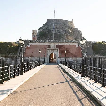 Dimitra * ベニテス